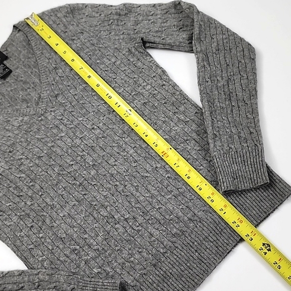 Pure Cashmere Women's Cable Knit Grey 100% Cashmere V-Neck Pullover Sweater Sz S - Picture 11 of 11